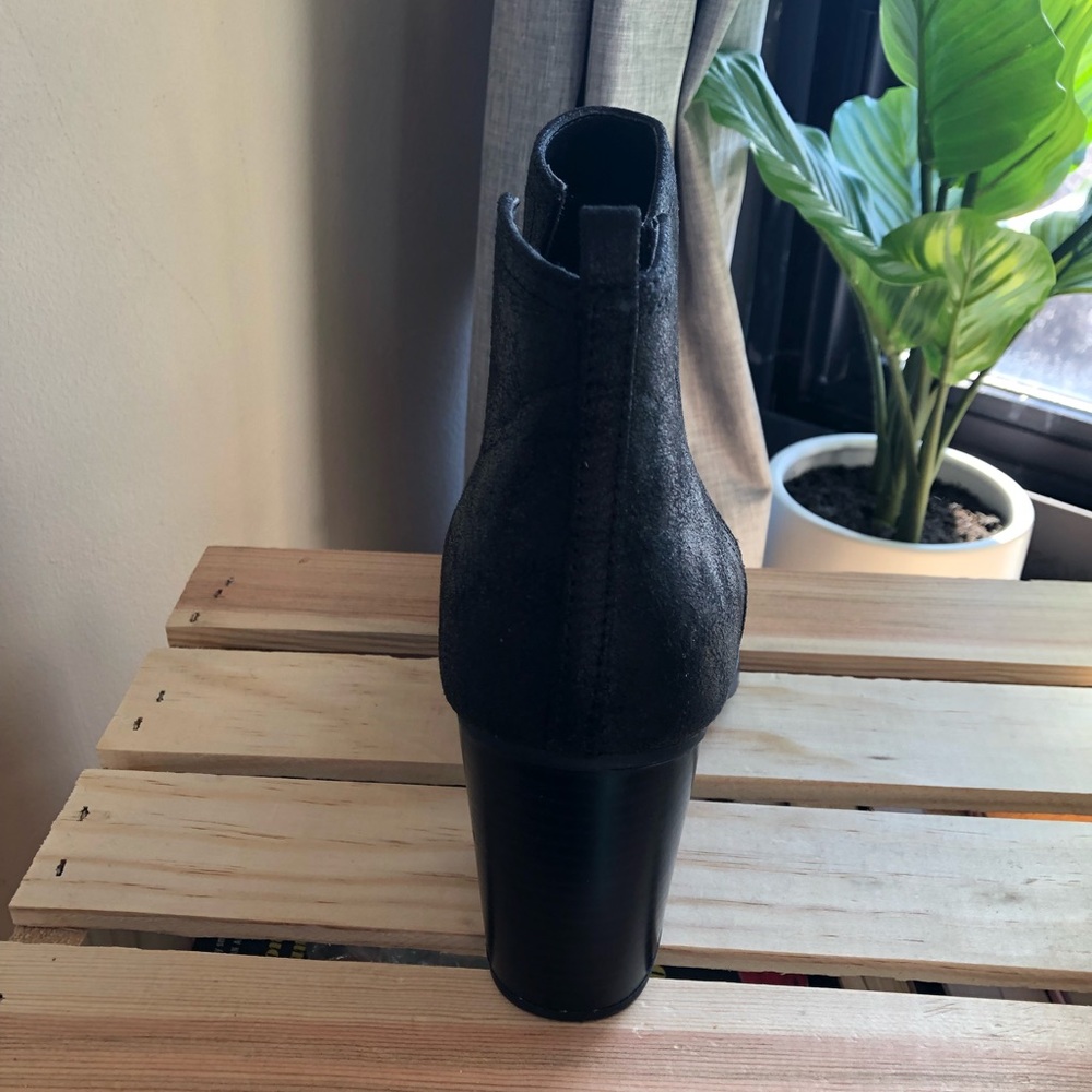 Faux Suede Side Cutout Booties - Picture 6 of 7